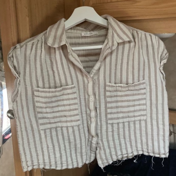 Neuflora Leola top - Picture 2 of 2